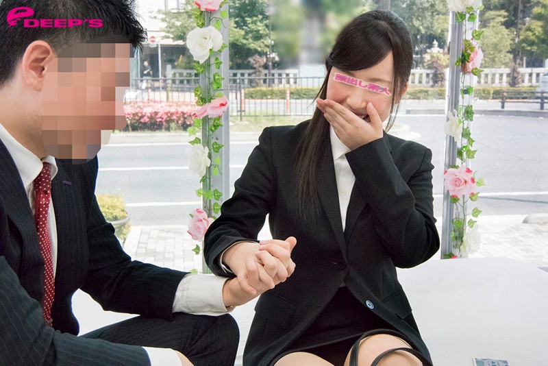 マジックミラー号 職場の同僚とMM号で2人っきり 同じオフィスで働く男女に突然のSEX交渉!12人2枚組8時間!人生初の真正中出しスペシャル