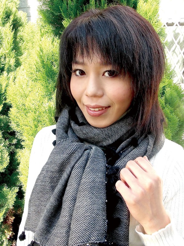 働くおばさん!ナンパ中出し! 5 勤務中の熟女にAV出演を、お願い! お固いチ○ポで、お堅いキャリアウーマンとヤレるのか?!