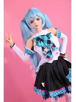 ＱｉｔａＤＯＬＬ１２／身長１５８ｃｍ／バスト７０ｃｍＥカップ／素材ＴＰＥ