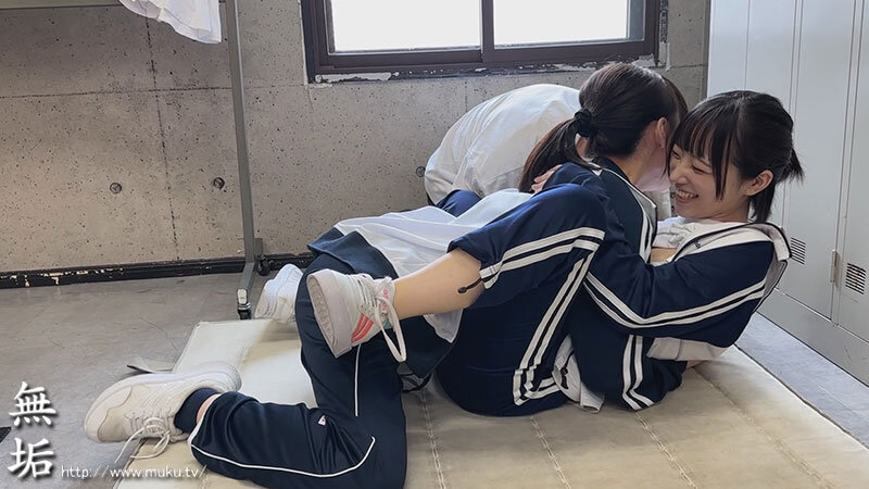 部活帰りの汗だく美少女と練習着のまま即ハメ青春SEX!運動部女子7人 性が乱れる中出しBEST